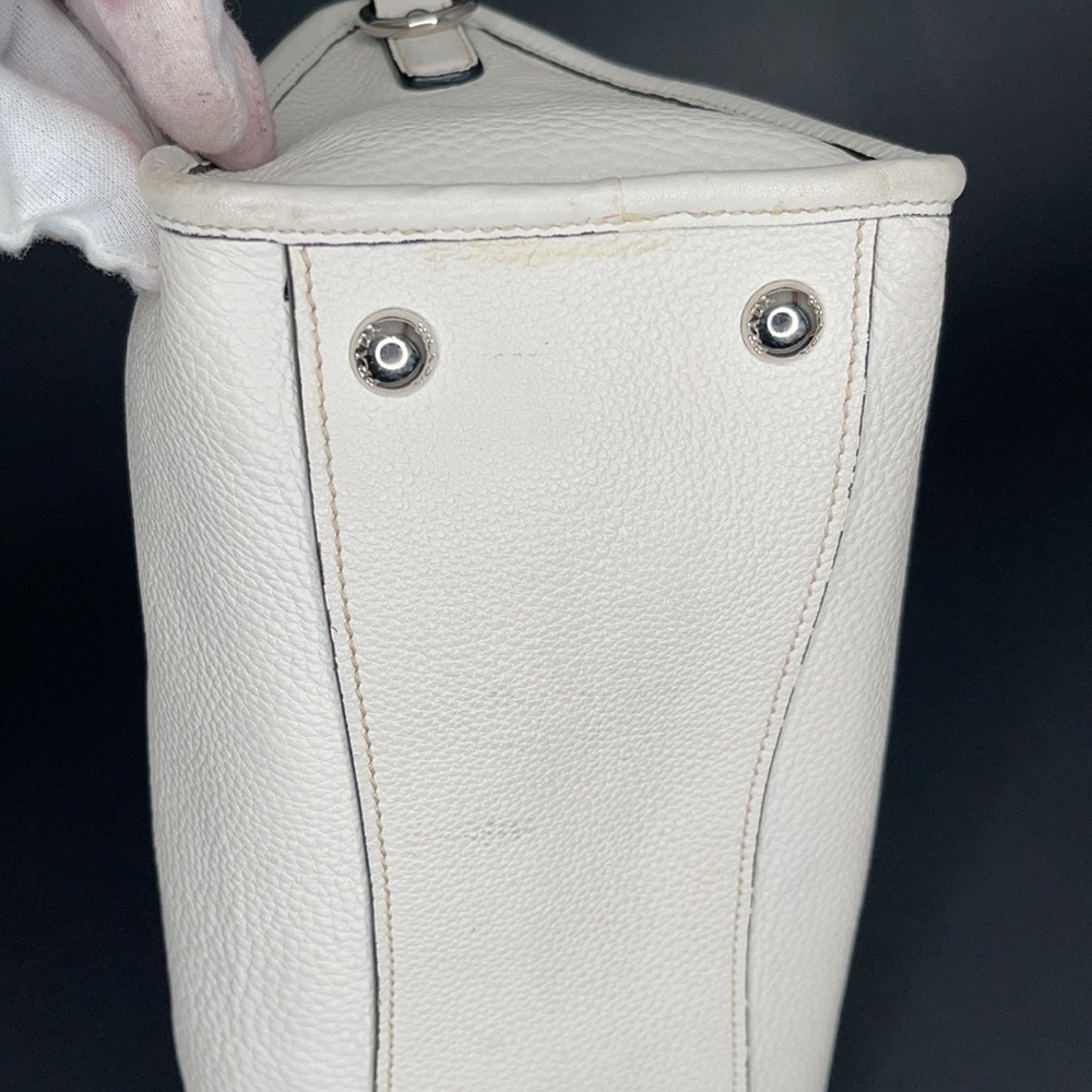 Prada Phenix Front Zip Convertible - Picture 16 of 16